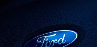 Jak prezentuje się i co ma w środku nowy Ford Edge?