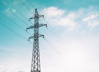 Jak mocować przewody pod tynkiem?