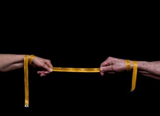 Ile za metr płytek 2023?